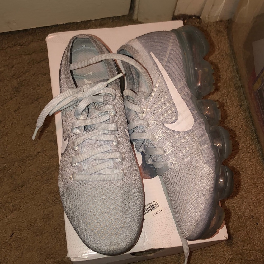Gently Used Nike’s